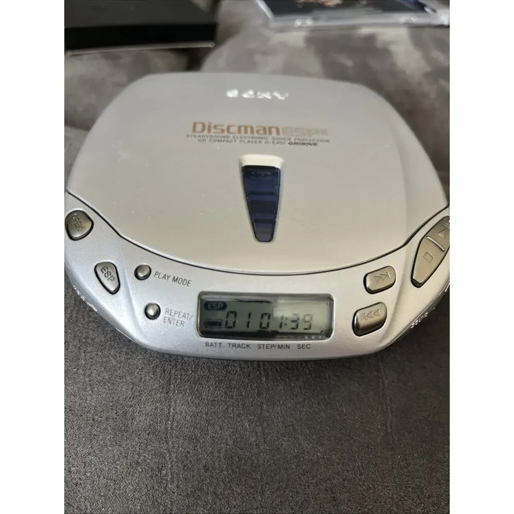 SONY Discman ESP2 Portable CD Player D-E451 - Tested